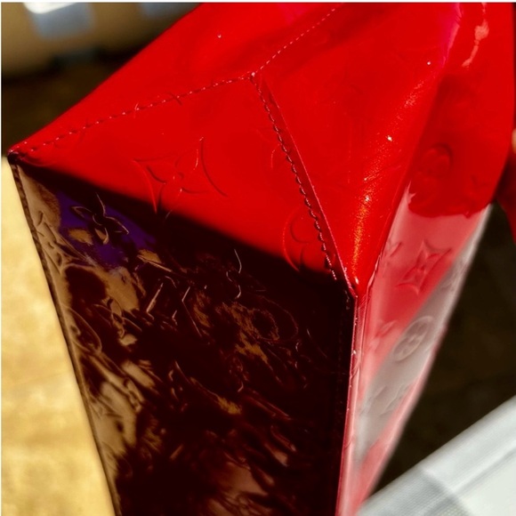 Authentic Louis Vuitton Red Vernis Monogram Tote Bag with Vachetta Handles - Picture 7 of 11